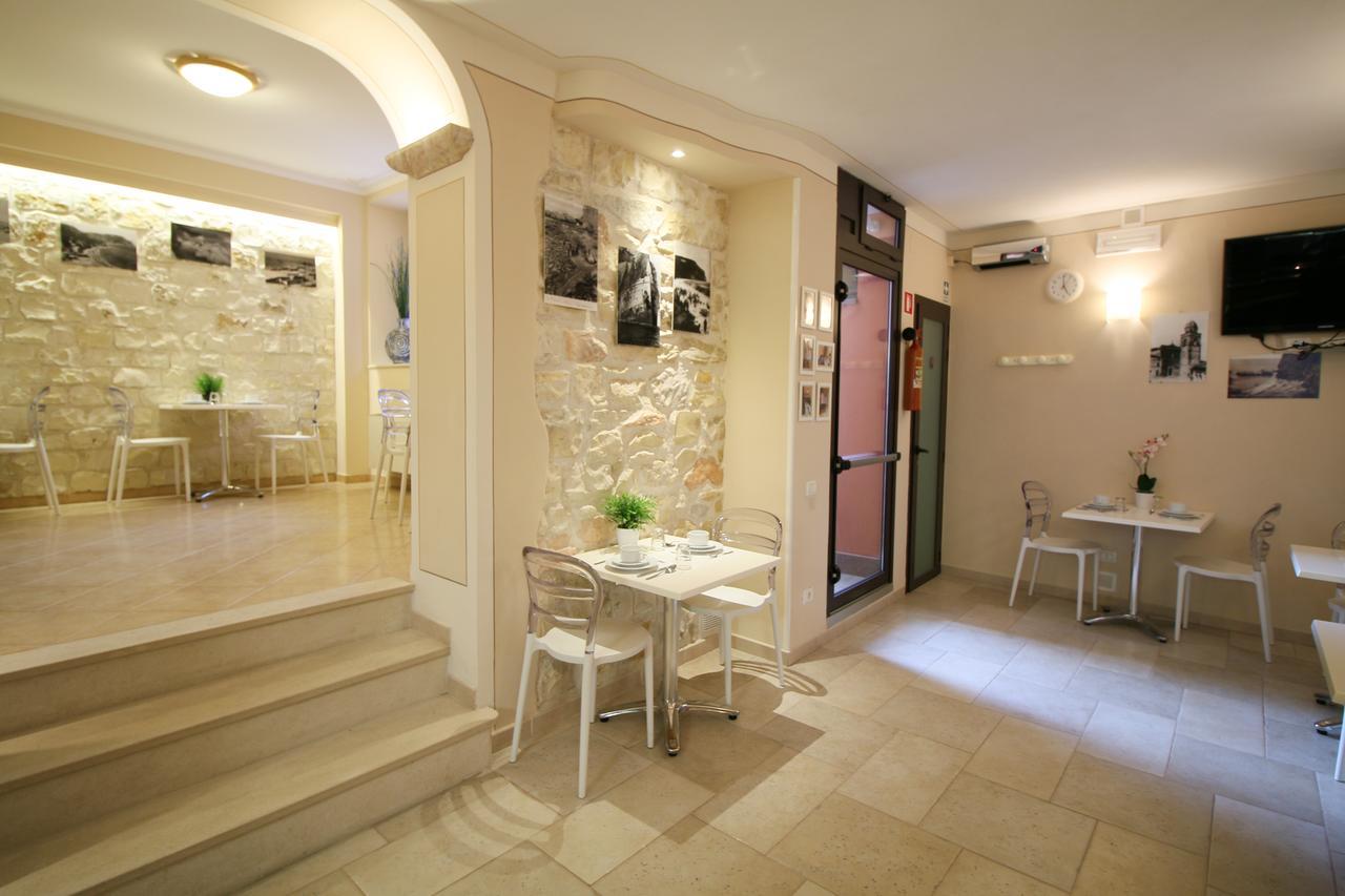 Conero Hotel 2*